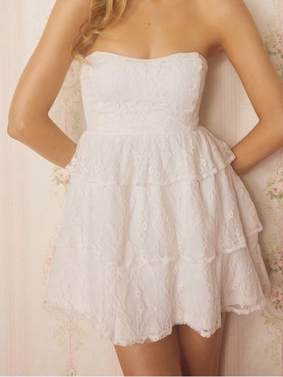 Lulus Dresses & Skirts - Lulus Sweet Perception White Lace Strapless Tiered Mini Dress large